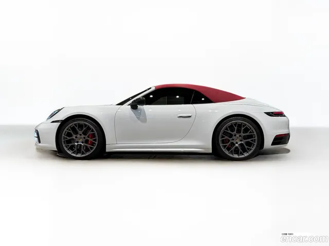 Porsche 911 (992) 4S — миниатюра 1