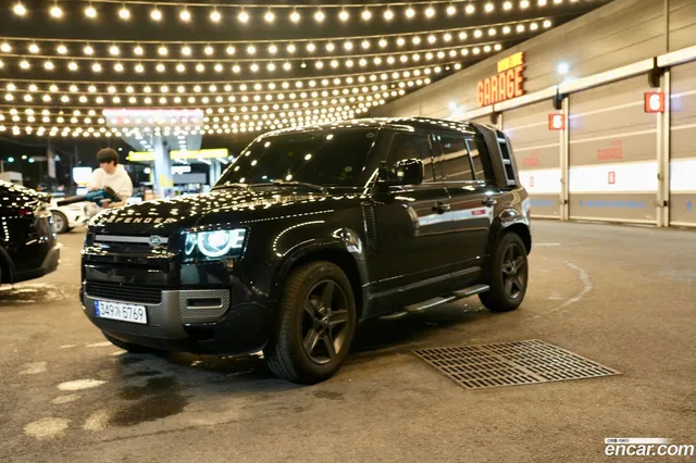 Land Rover (L663) 110 P300 X- SE — миниатюра 1