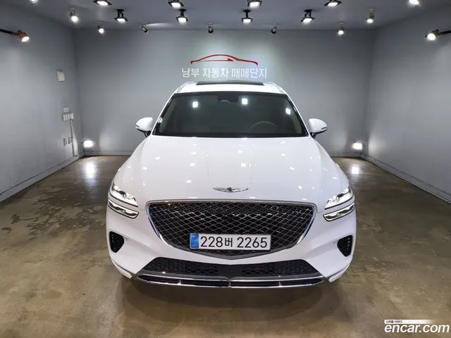 Genesis GV70 2.5T 2WD — миниатюра 1