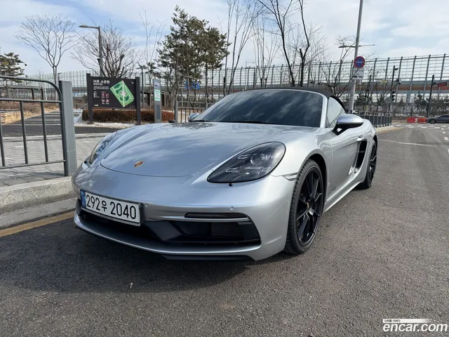 Porsche 718 Boxster 4.0 GTS — миниатюра 1