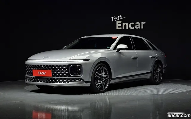 Hyundai Grandeur Hybrid (GN7) — миниатюра 1