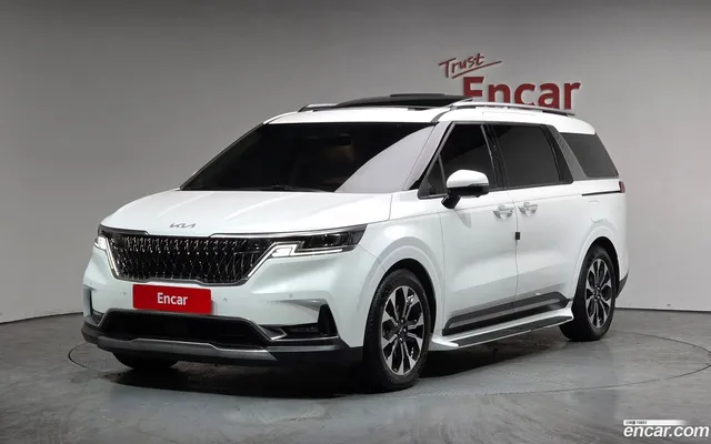 Kia Carnival 7 — миниатюра 1