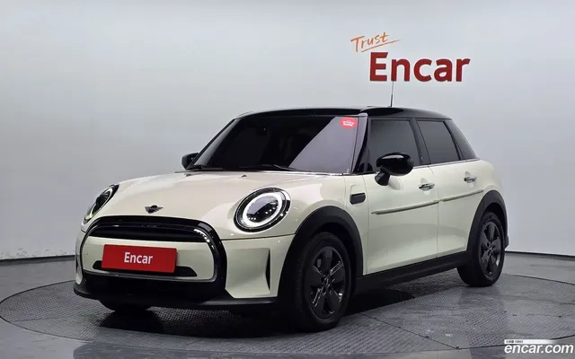 MINI Cooper 5 — миниатюра 1