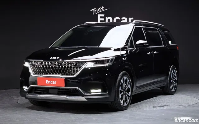 Kia Carnival 9 — миниатюра 1