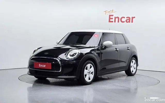 MINI Cooper 5 — миниатюра 1