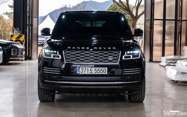 Land Rover 4 5.0 SC AB LWB — миниатюра 1