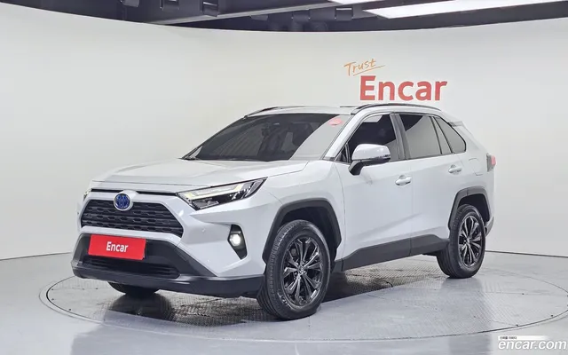 Toyota RAV4 5 2.5 2WD XLE — миниатюра 1