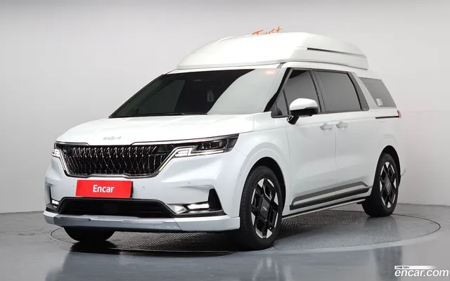 Kia Carnival 7 — миниатюра 1