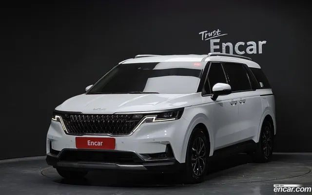 Kia Carnival 9 — миниатюра 1