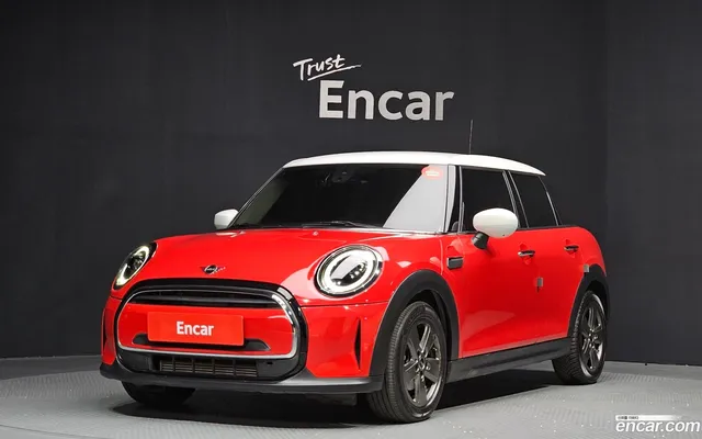 MINI Cooper 5 — миниатюра 1