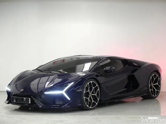 Lamborghini Revuelto 6.5 V12 — миниатюра 1