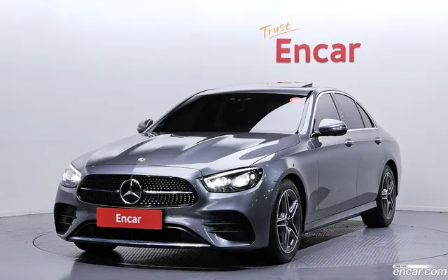 Mercedes-Benz E-Class (W213) E250 AMG Line — миниатюра 1