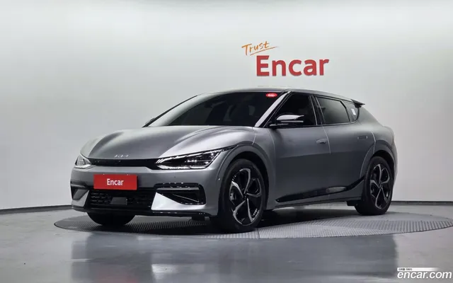 Kia EV6 — миниатюра 1