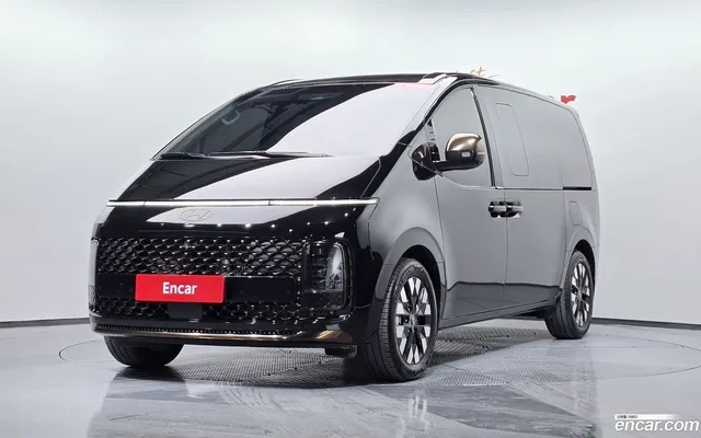 Hyundai Staria HEV 1.6 7 — миниатюра 1