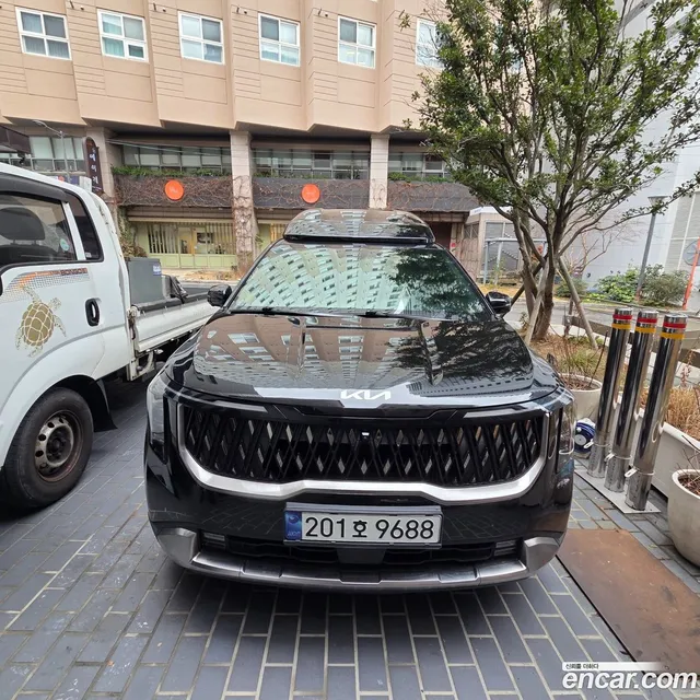 Kia Carnival HEV 7 — миниатюра 1