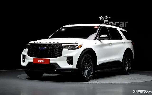 Ford Explorer 2.3 ST- 4WD — миниатюра 1