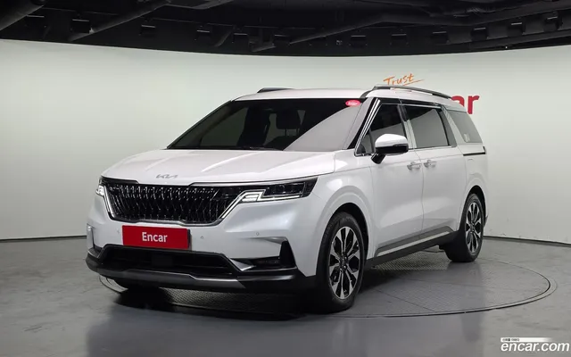 Kia Carnival 9 — миниатюра 1