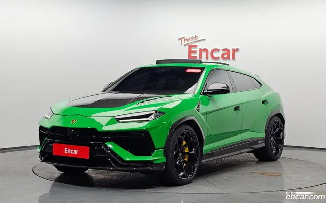 Lamborghini Urus 4.0 V8 — миниатюра 1