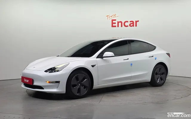 Tesla Model 3 AWD — миниатюра 1