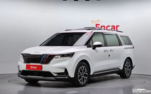 Kia Carnival 9 — миниатюра 1