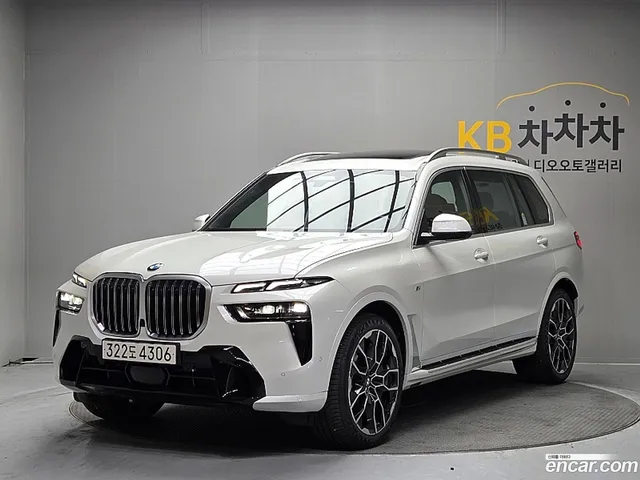 BMW X7 (G07) xDrive 40d M 7 — миниатюра 1