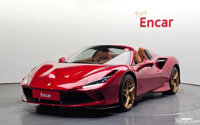 Ferrari F8 Spider 3.9 V8 — миниатюра 1