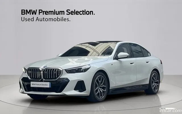 BMW i5 (G60) eDrive 40 M — миниатюра 1