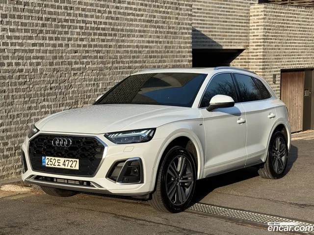 Audi Q5 (FY) 45 TFSI — миниатюра 1