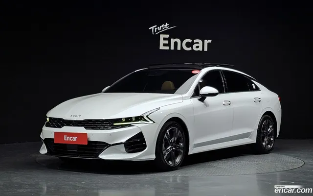 Kia K5 2.0 — миниатюра 1