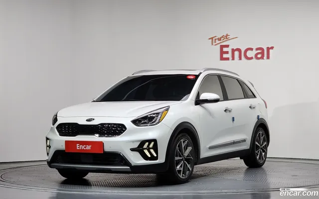 Kia Niro 1.6 HEV — миниатюра 1