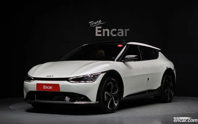 Kia EV6 4WD — миниатюра 1