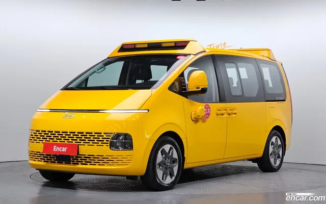 Hyundai Staria L3.5 — миниатюра 1