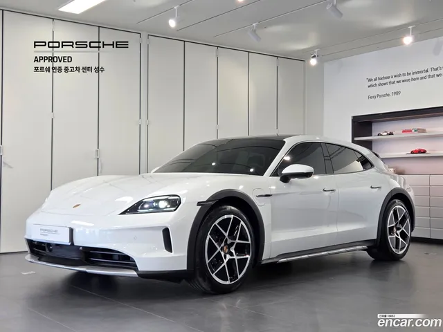 Porsche Taycan 4 — миниатюра 1