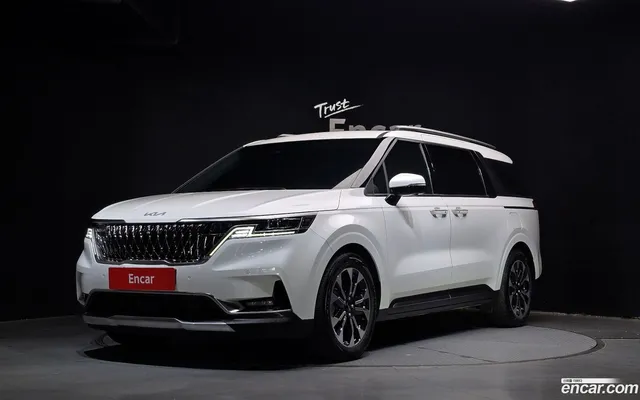 Kia Carnival 9 — миниатюра 1