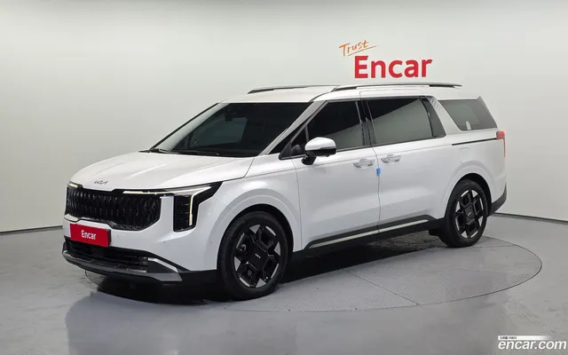 Kia Carnival 9 — миниатюра 1