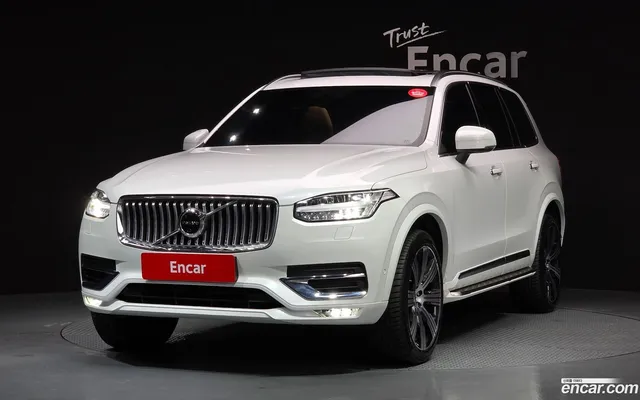 Volvo XC90 B6 — миниатюра 1