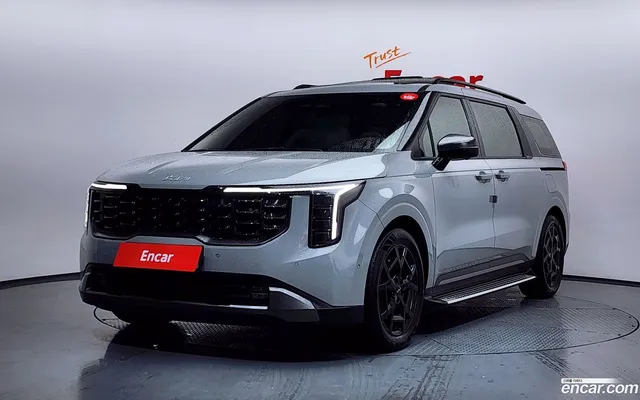 Kia Carnival 9 — миниатюра 1