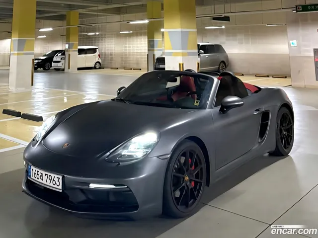 Porsche 718 Boxster 4.0 GTS — миниатюра 1