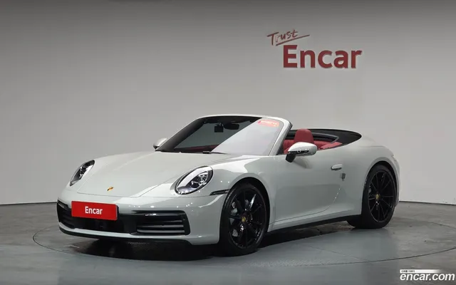 Porsche 911 (992) — миниатюра 1