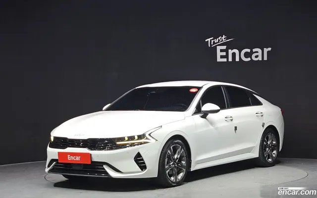 Kia K5 Hybrid — миниатюра 1