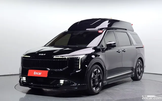 Kia Carnival 9 () — миниатюра 1