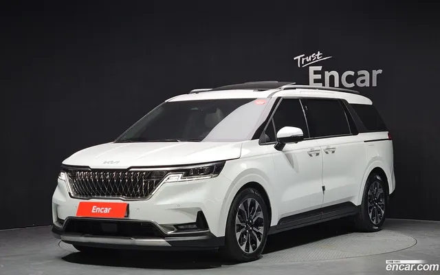 Kia Carnival 7 — миниатюра 1