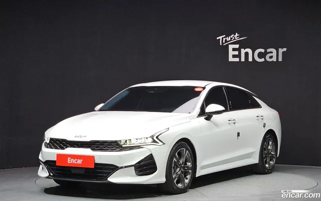 Kia K5 2.0 — миниатюра 1