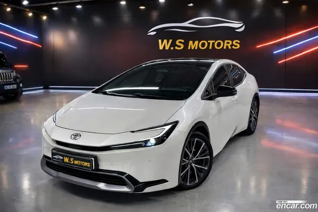 Toyota 5 2.0 XLE — миниатюра 1