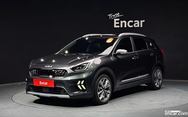 Kia Niro 1.6 HEV — миниатюра 1