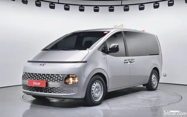 Hyundai Staria 11 — миниатюра 1