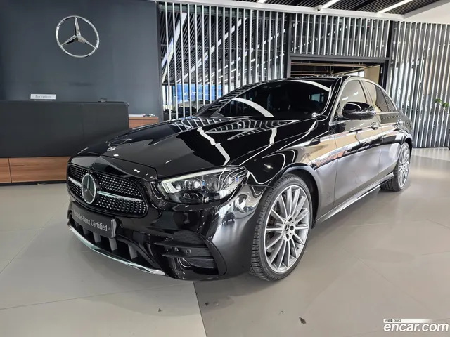 Mercedes-Benz E-Class (W213) E350 4MATIC AMG Line — миниатюра 1