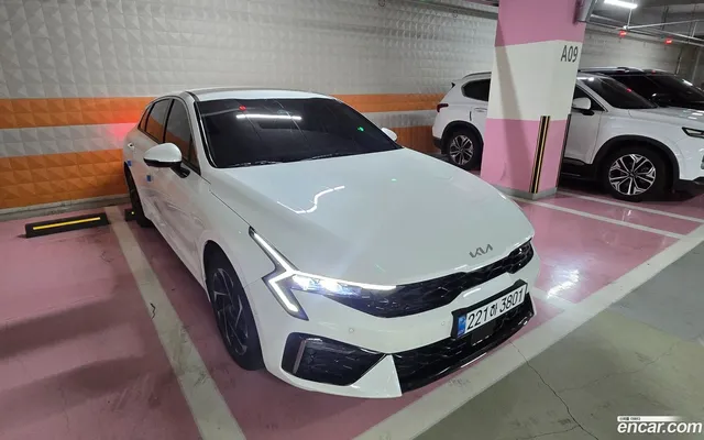 Kia K5 Hybrid — миниатюра 1