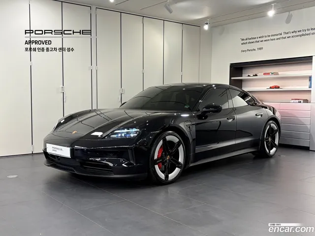Porsche Taycan 4S — миниатюра 1