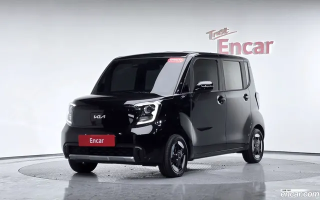 Kia EV — миниатюра 1